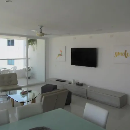 Apartamento Oceanfront Penthouse *